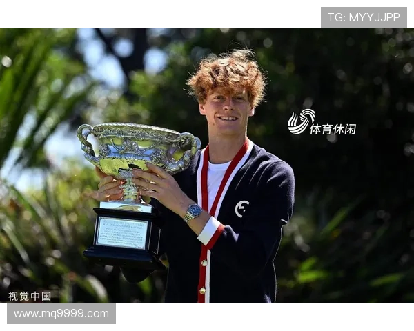 辛纳只差一胜即夺阳光双冠